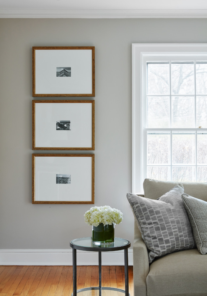 Julia Lewis Interiors Hanging Artwork